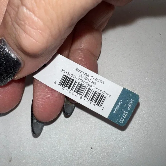 Vera Bradley Mini ID Coin Pouch Wallet Wristlet NWT - Picture 4 of 6